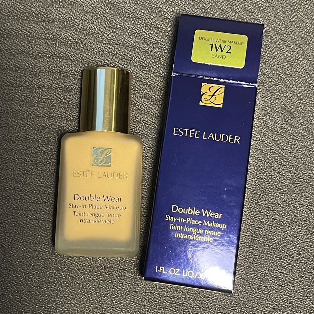 Estée Lauder Double Wear 1W2 LAST CHANCE